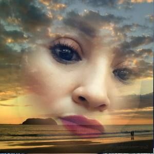 Meet your Posher, Lorena